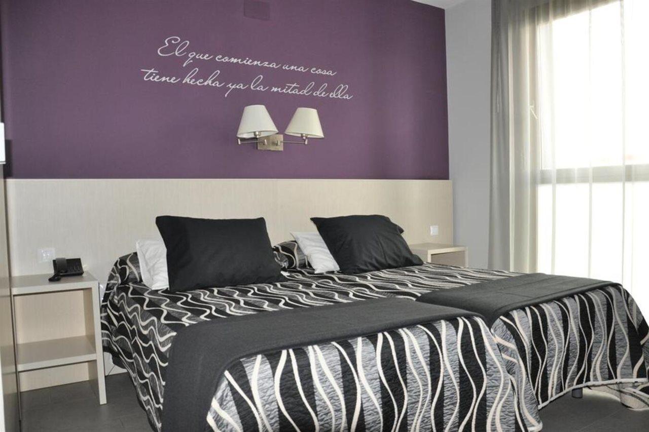 Hotel Hm Alfaro Ngoại thất bức ảnh